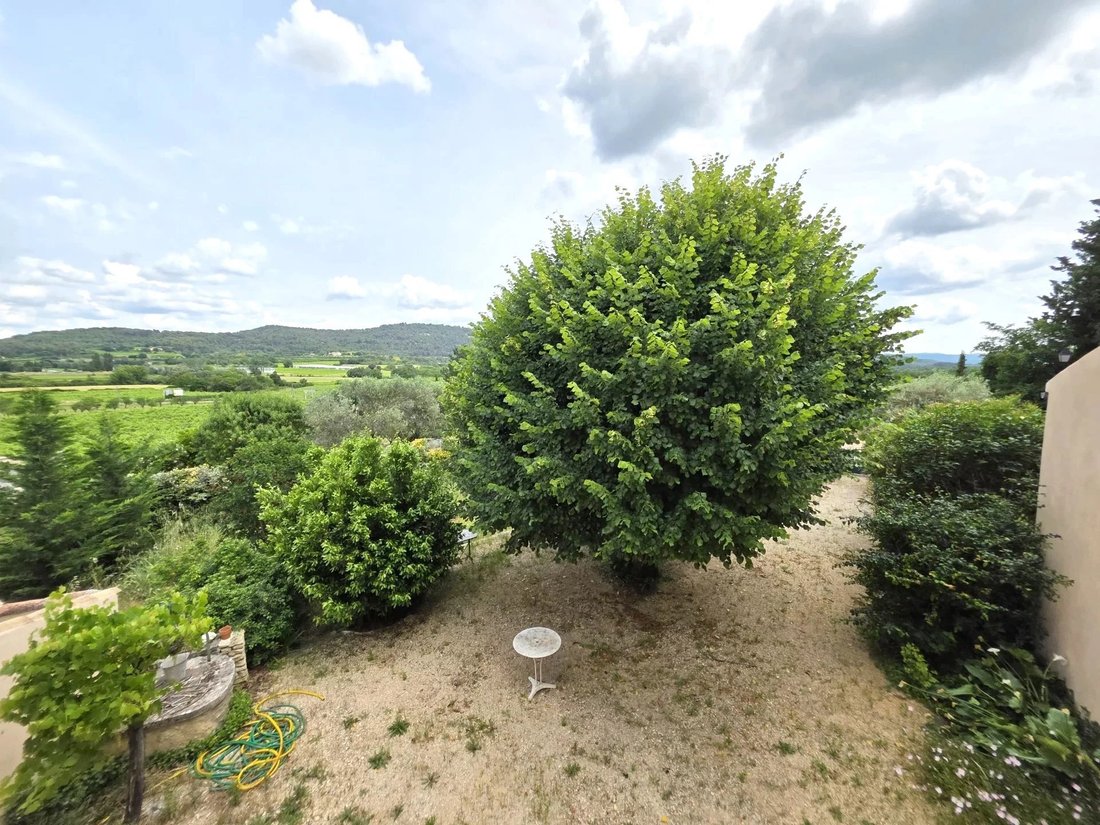 House in Saint-Saturnin-lès-Apt, Provence-Alpes-Côte d'Azur, France 3 - 14247044