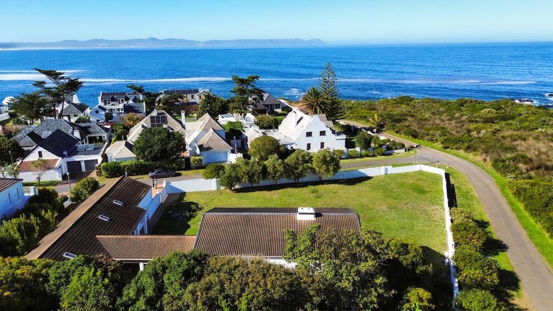 Terrain à Hermanus, Cap-Occidental, Afrique du Sud 1 - 15853899