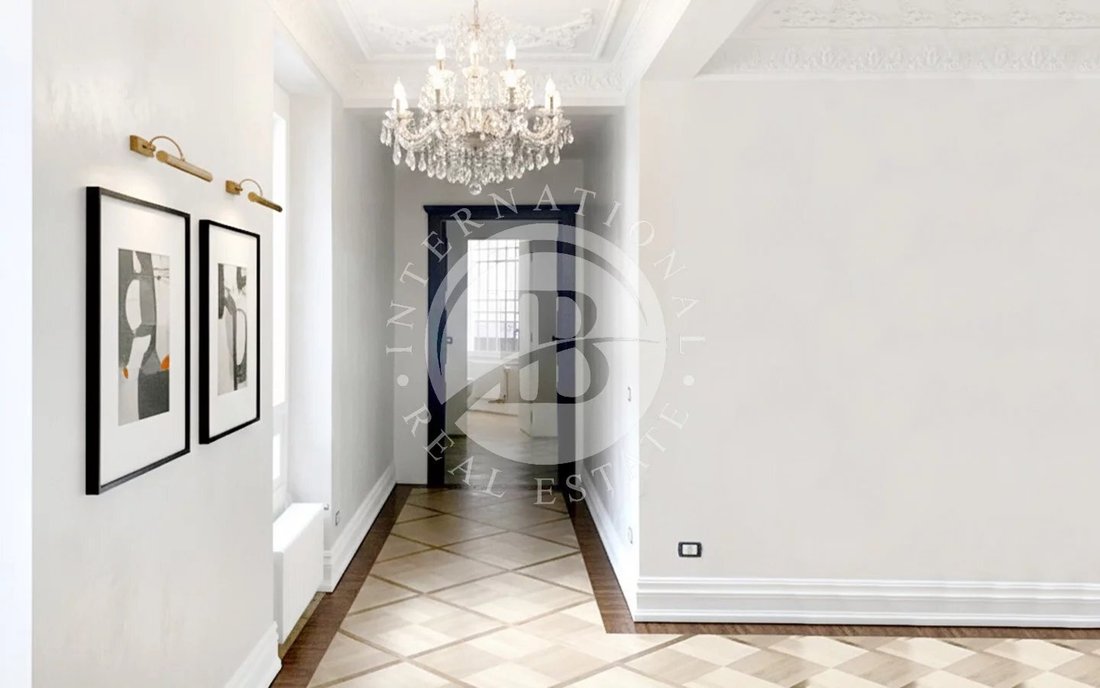 Apartment in Historic Center, Milan, Lombardy 4 - 17136117