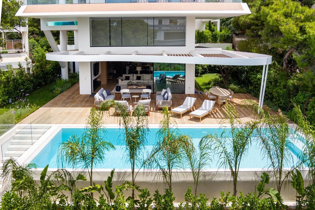 Apartment in Vouliagmeni, Attica, Greece 1 - 14886217