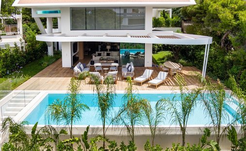Apartment in Vouliagmeni, Attica, Greece 1