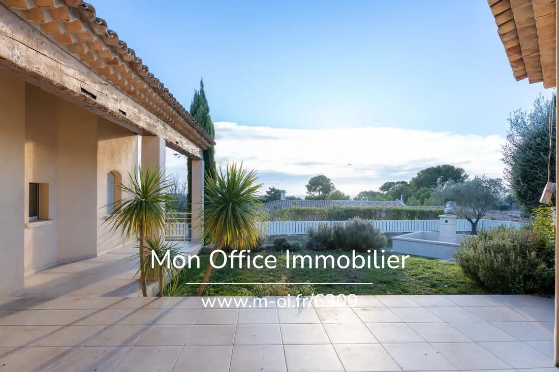 House in Mazenod-Bellevue-Saint Donat-Banon, Aix-en-Provence, France 2 - 17136305