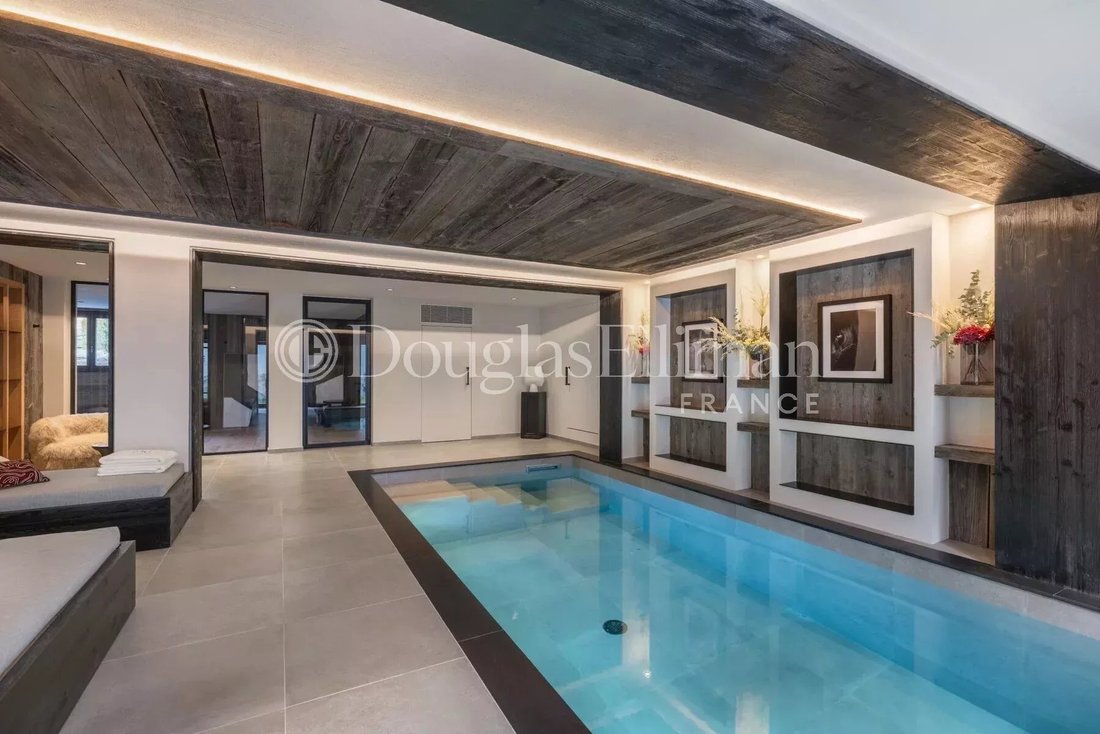 Chalet in Megève, Auvergne-Rhône-Alpes, France 3 - 17134240
