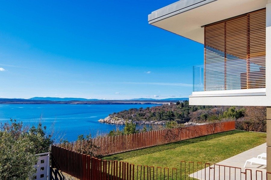 Villa in Grad Crikvenica, Primorje-Gorski Kotar County, Croatia 2 - 17135992