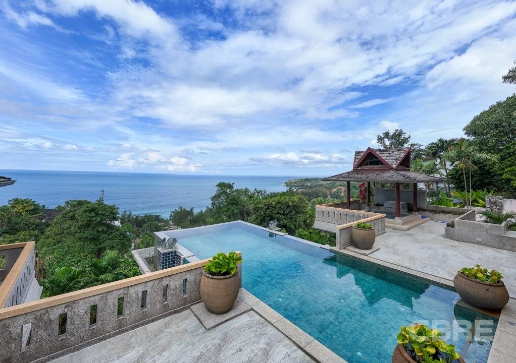 Villa in Choeng Thale, Phuket, Thailand 1 - 17137284
