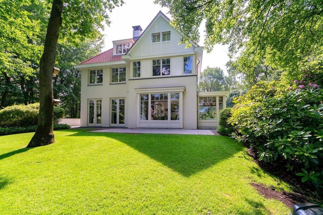 Villa in Wassenaar, South Holland, Netherlands 2 - 13618433