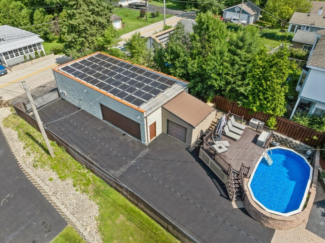 House in Antioch, Illinois, United States 3 - 17135265