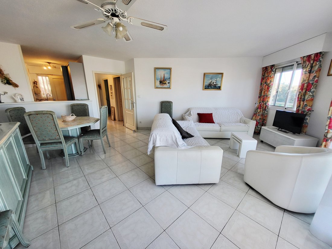 Apartment in Nord, Cavalaire-sur-Mer, France 4 - 17135907