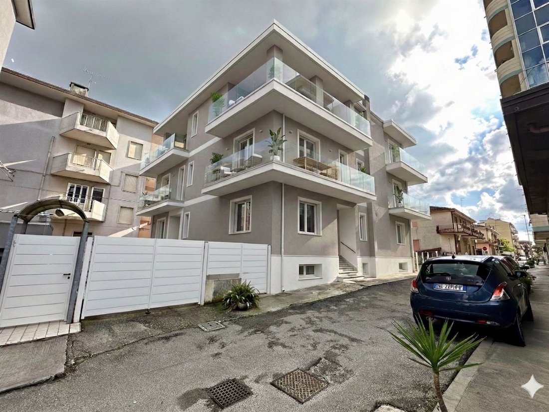 Apartment in Sottomarina, Chioggia, Veneto 2 - 17136140