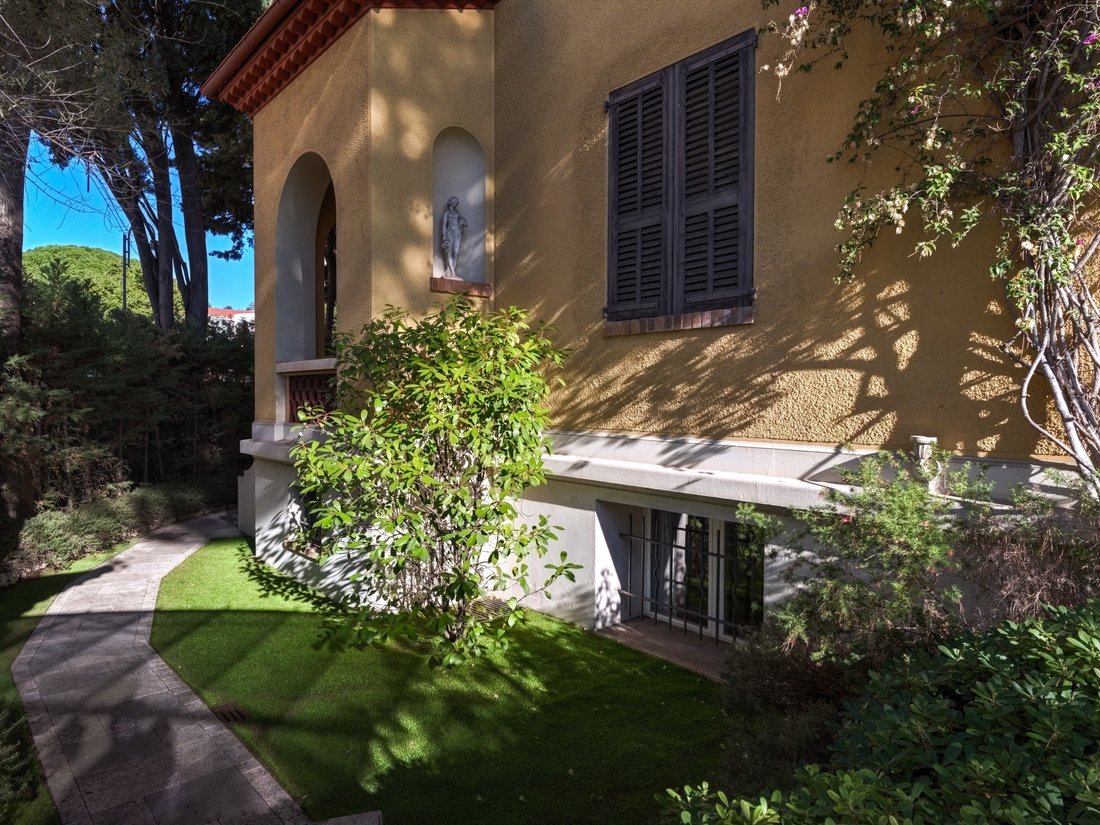 House in Saint Nicolas, Cannes, France 5 - 17136584