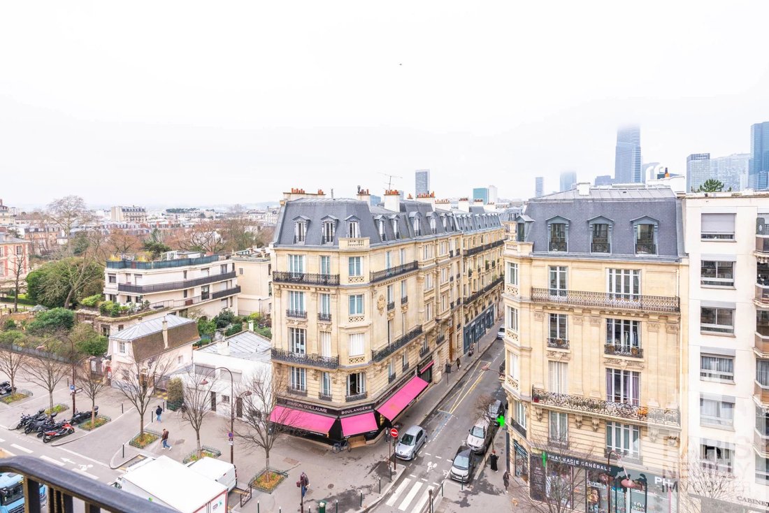 Apartment in La Plaine des Sablons, Neuilly-sur-Seine, France 1 - 17135750