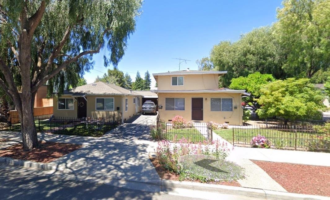 Mountain View, California, United States 2 - 17063475
