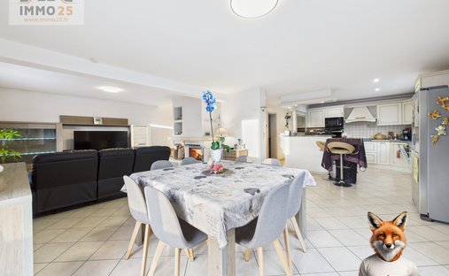 House in Villers-le-Lac, Bourgogne – Franche-Comté, France 1