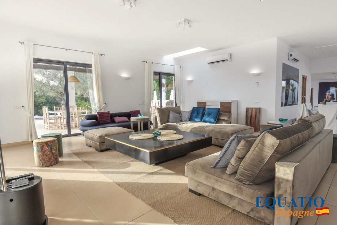 Villa in Ibiza Town, Balearic Islands, Spain 5 - 17137200
