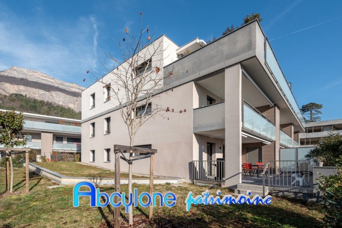 Apartment in Corenc, Auvergne-Rhône-Alpes, France 1 - 16847162