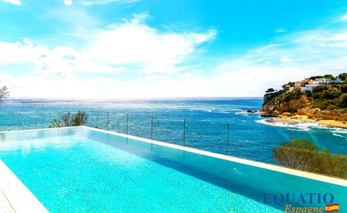 Villa in Llubi, Balearic Islands, Spain 1