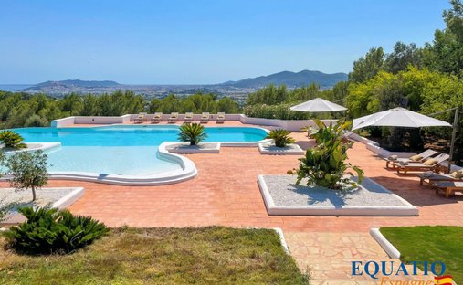 Villa in Ibiza Town, Balearic Islands, Spain 1