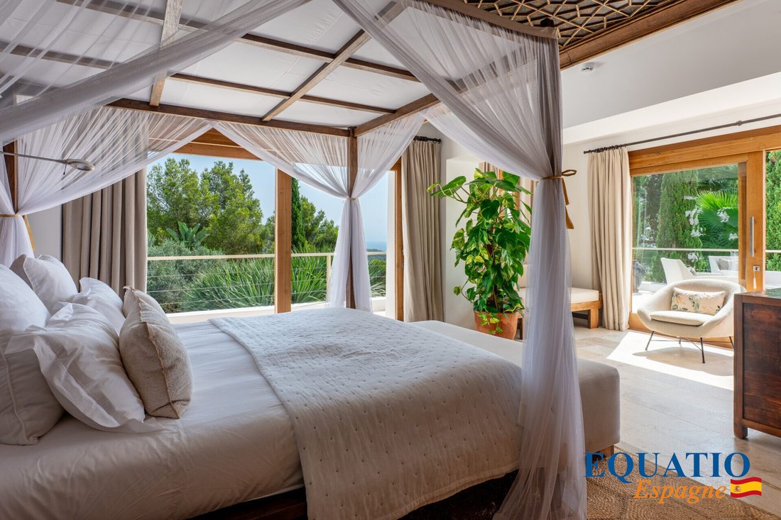 Villa in Ibiza Town, Balearic Islands, Spain 4 - 17137242