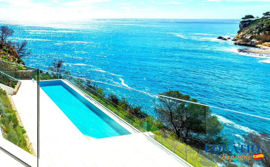 Villa in Llubi, Balearic Islands, Spain 3 - 17137228