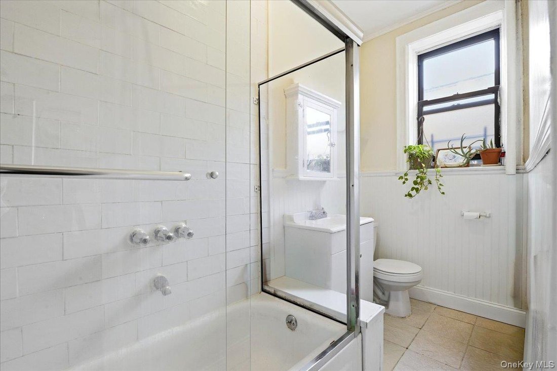 Apartment in New York, New York, United States 2 - 17137564