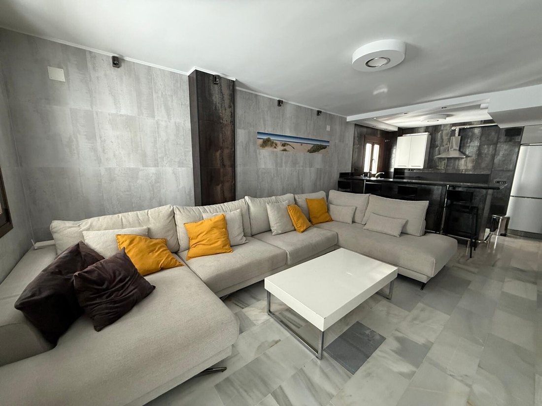 Apartment in Puerto Banus, Marbella, Spain 3 - 16803361