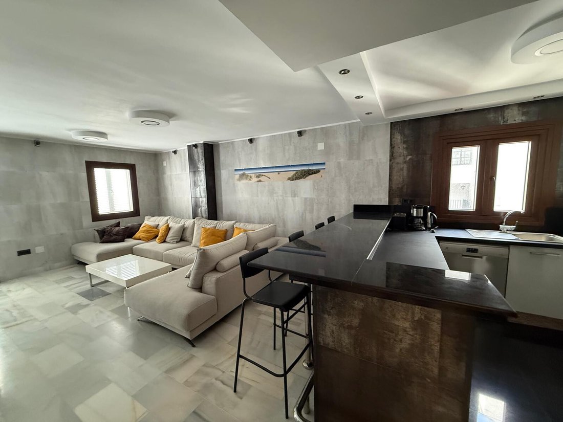 Apartment in Puerto Banus, Marbella, Spain 4 - 16803361
