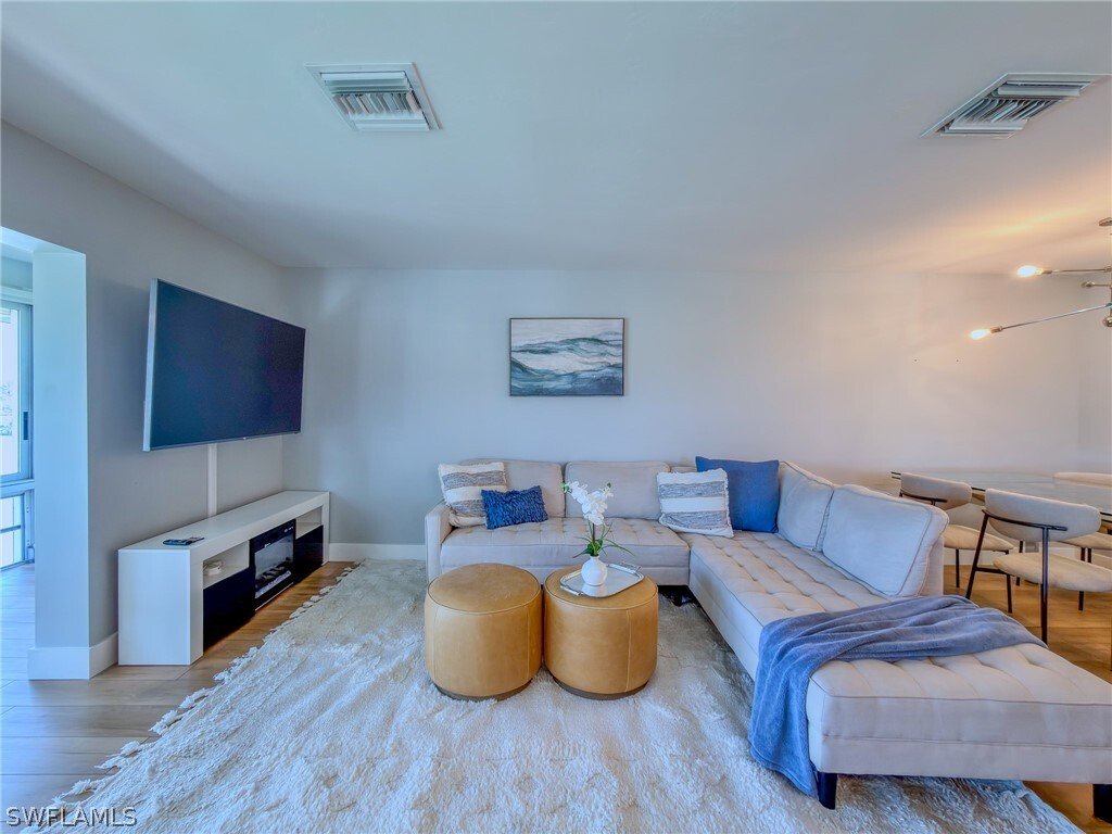 Condo in Naples, Florida, United States 2 - 17137403