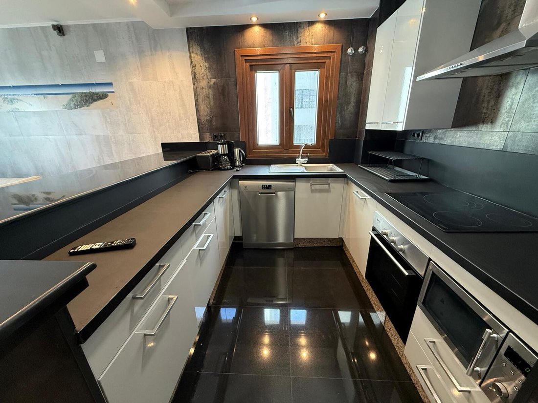 Apartment in Puerto Banus, Marbella, Spain 5 - 16803361