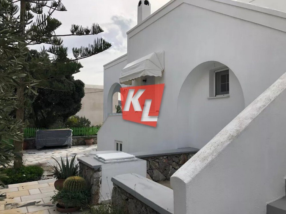 House in Thira, Aegean, Greece 2 - 17137674