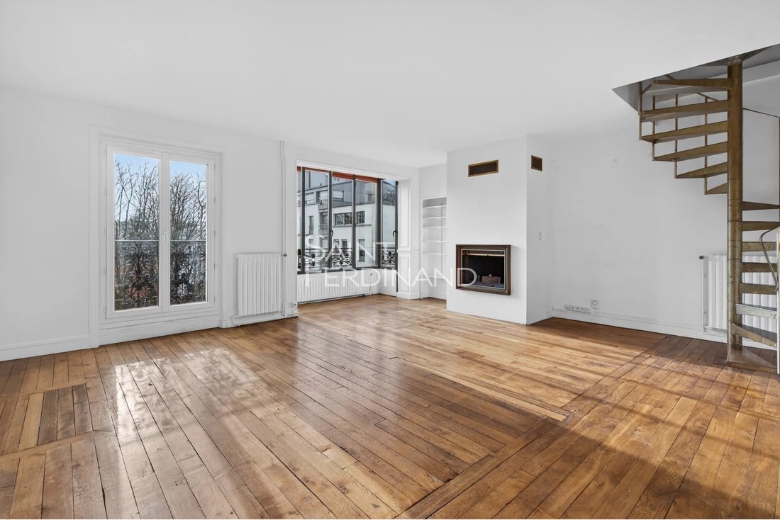 Apartment in Buttes Aux Cailles-Glacière, Paris 13e Arrondissement, Paris 2 - 17137420