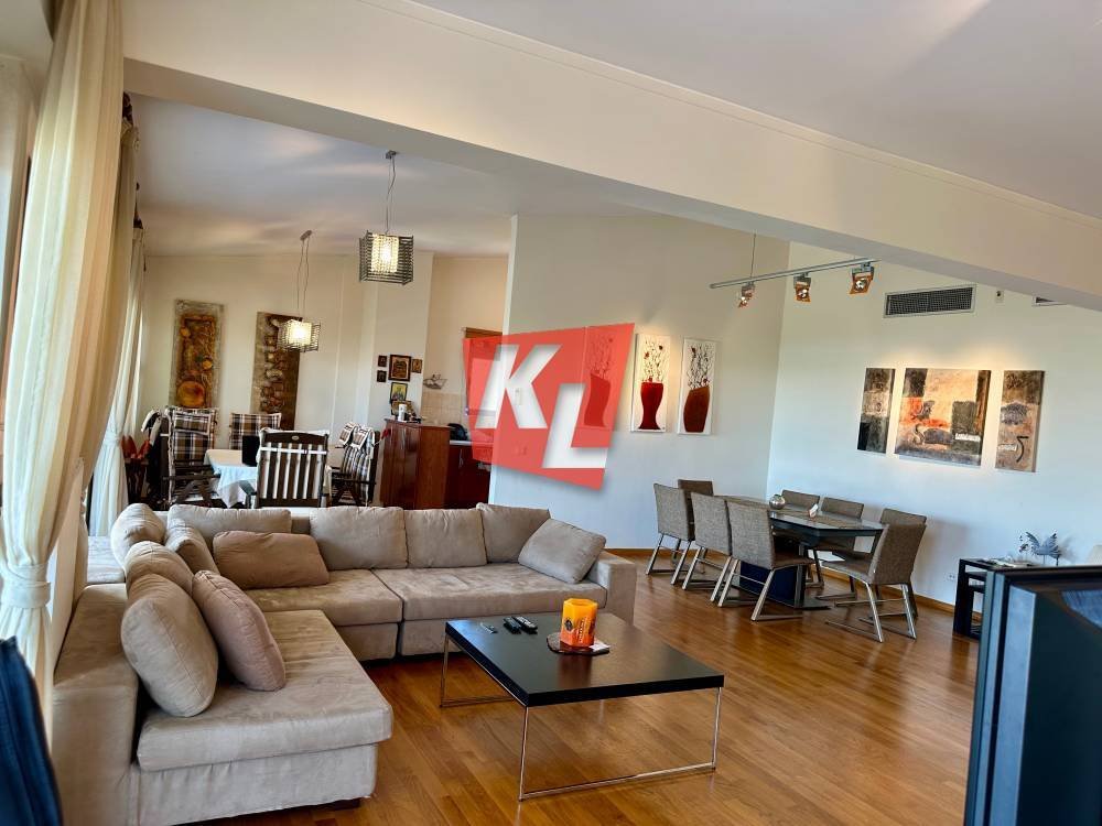 Apartment in North Athens, Attica, Greece 2 - 17137555