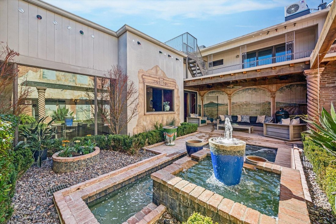 Townhouse in Houston, Texas, United States 1 - 17137563