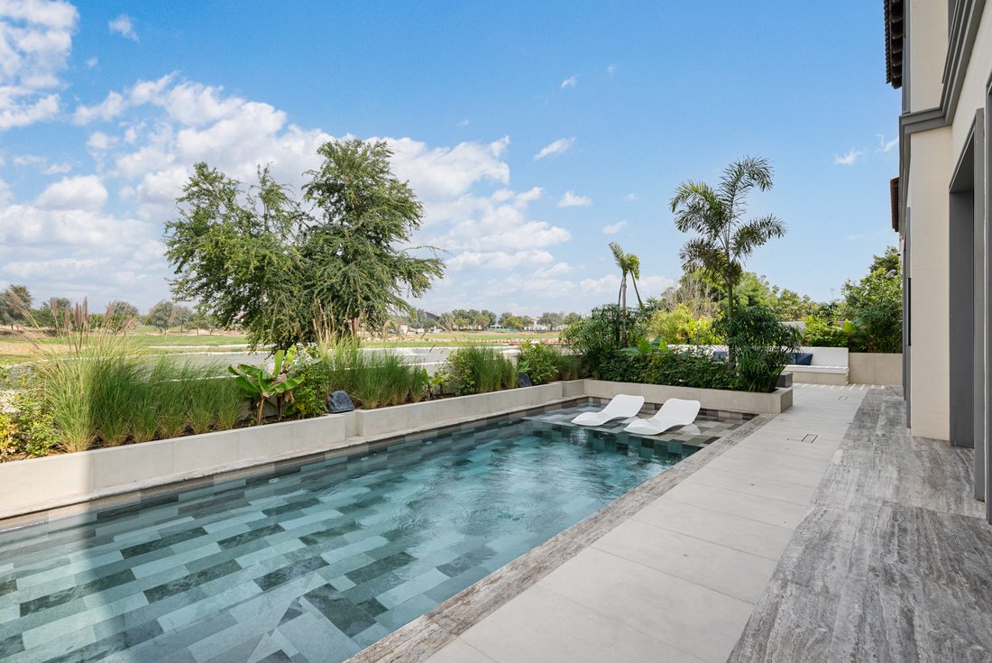 Villa in Jumeirah Golf Estates, Dubai, United Arab Emirates 2 - 17137592