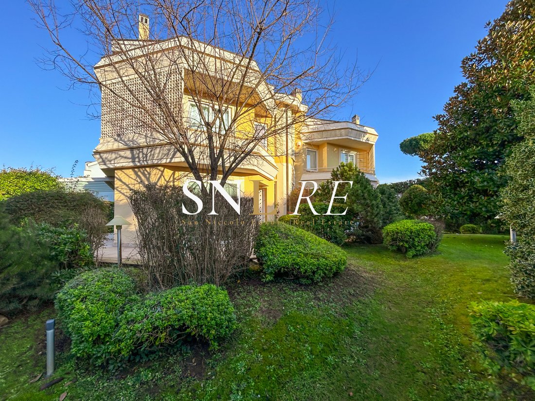 Villa in Lido di Camaiore, Camaiore, Tuscany 3 - 17134970
