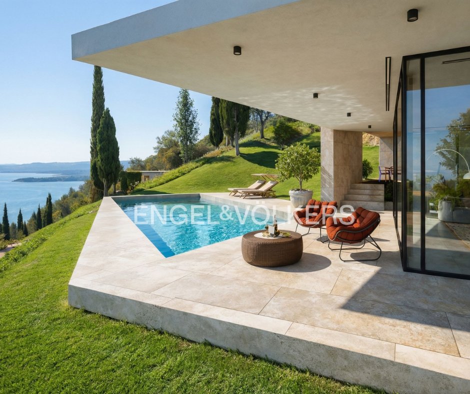 Villa in Gardone Riviera, Lombardy, Italy 3 - 17138046