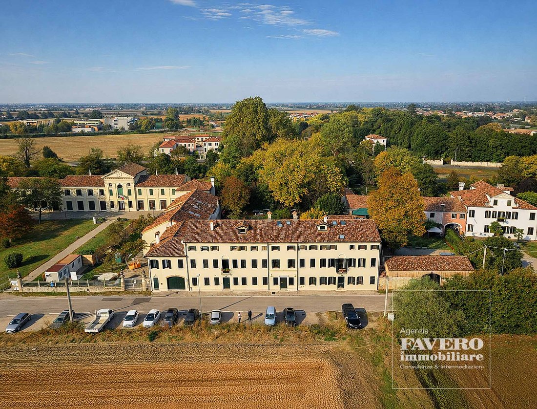Penthouse in Dolo, Veneto, Italy 1 - 17137872