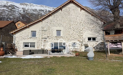Villa en Gap, Provenza-Alpes-Costa Azul, Francia 1