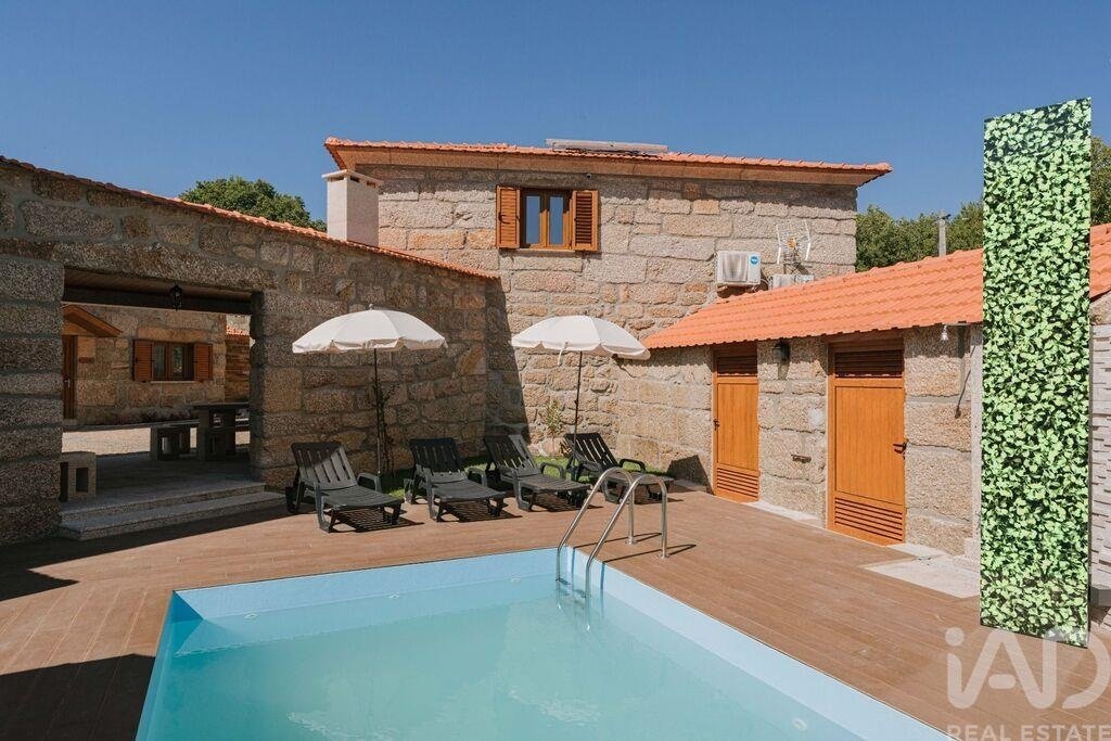 Townhouse in Marco, Porto District, Portugal 1 - 17138862