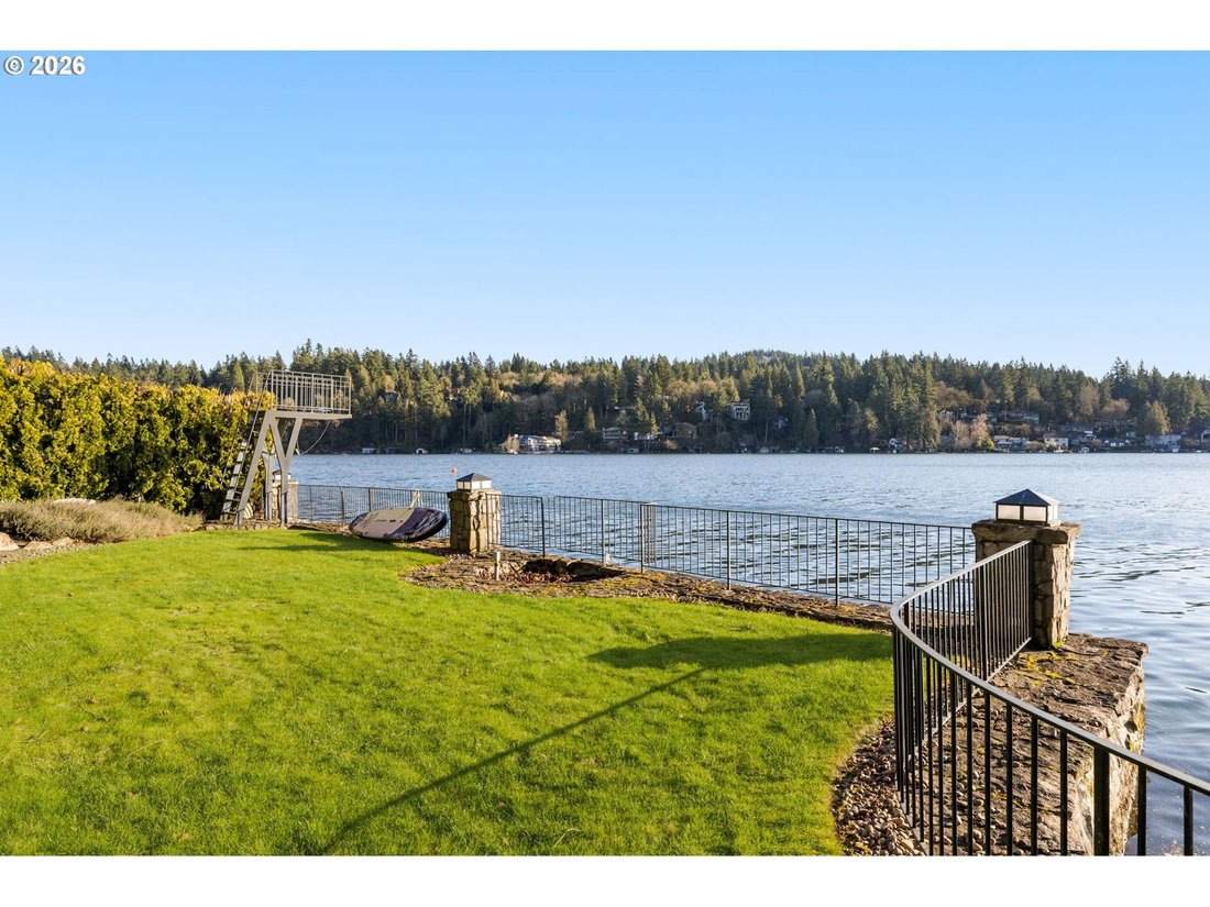House in Lake Oswego, Oregon, United States 4 - 17138440