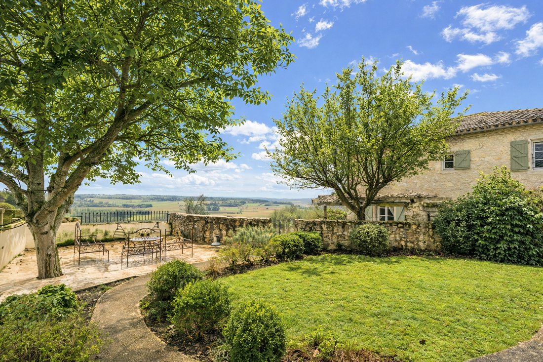 House in Beaumont-de-Lomagne, Occitania, France 2 - 17137884