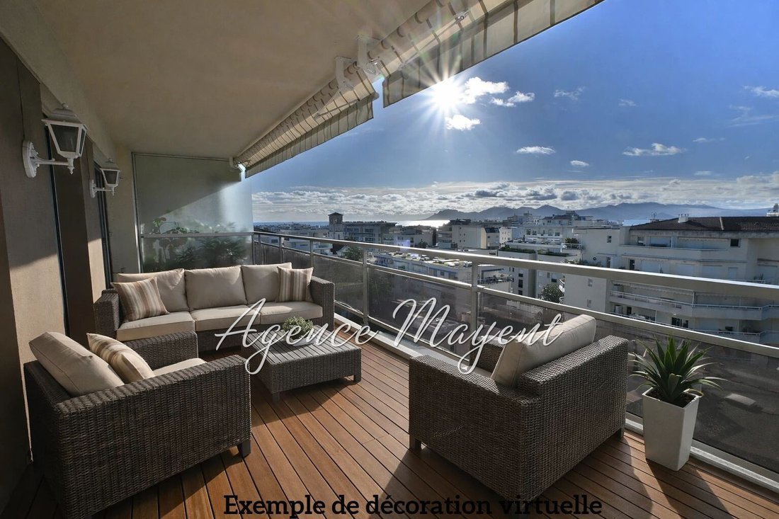 Apartment in La Source, Cannes, France 1 - 17137899