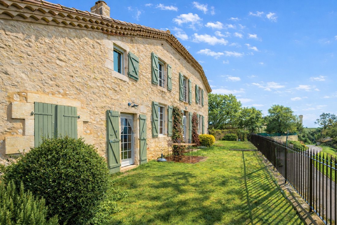 House in Beaumont-de-Lomagne, Occitania, France 1 - 17137884
