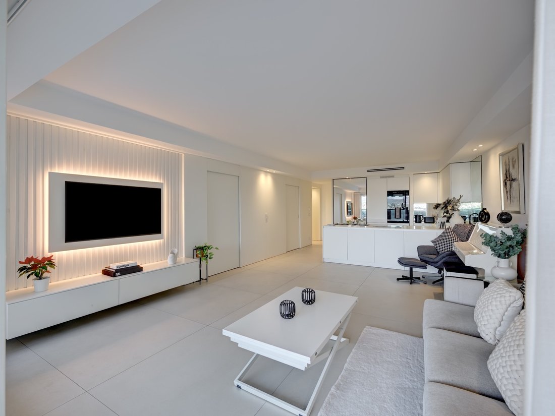 Apartment in Saint Nicolas, Cannes, France 4 - 17137773