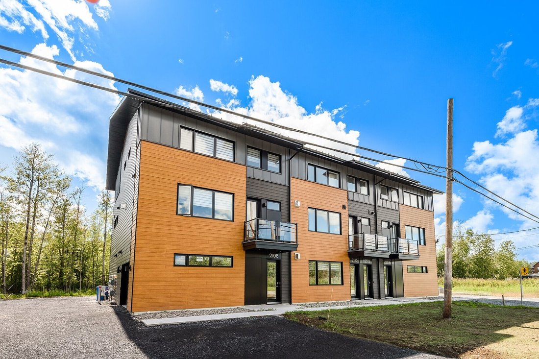 Condo in Magog, Quebec, Canada 2 - 17006108