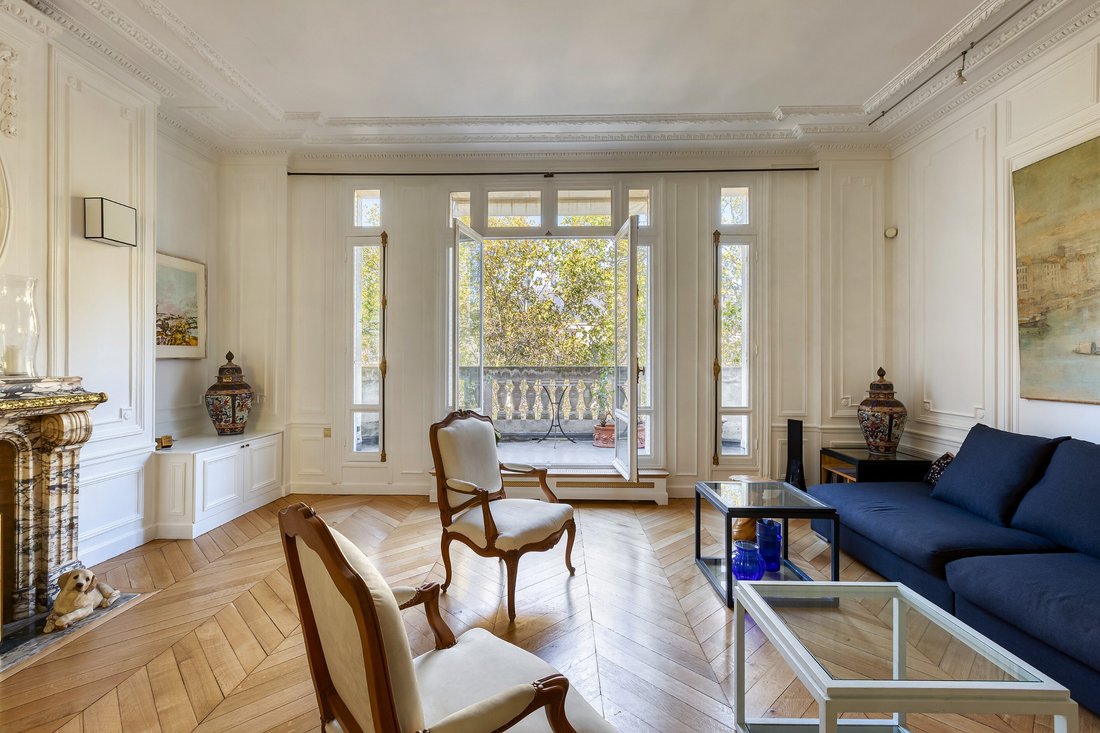 Apartment in Vaugirard-Parc des Expositions, Paris 15e Arrondissement, Paris 2 - 17137787
