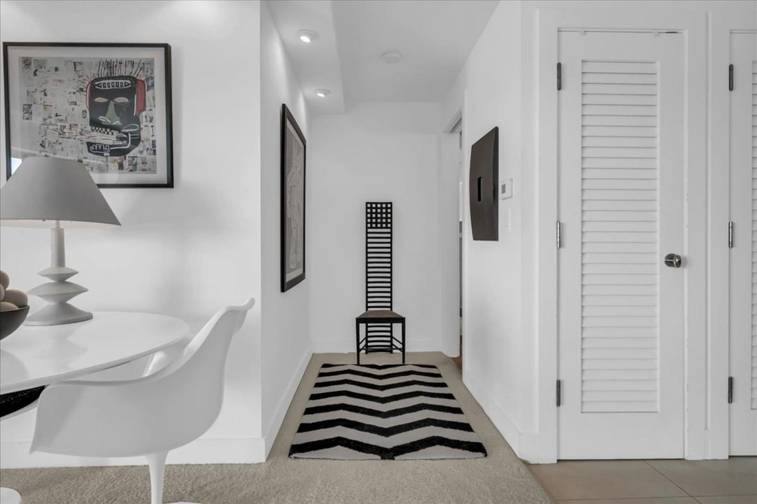 Condo in Birmingham, Michigan, United States 2 - 17138618