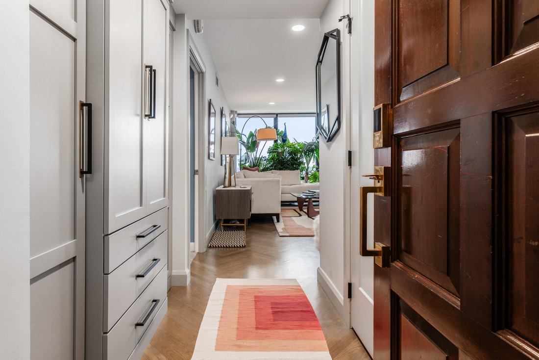 Condo in Columbus, Ohio, United States 2 - 17138282