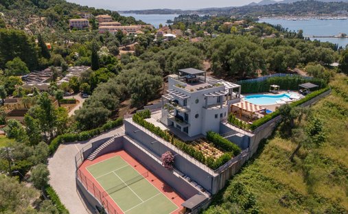 Casa en Corfú, Peloponnese, Western Greece and the Ionian, Grecia 1