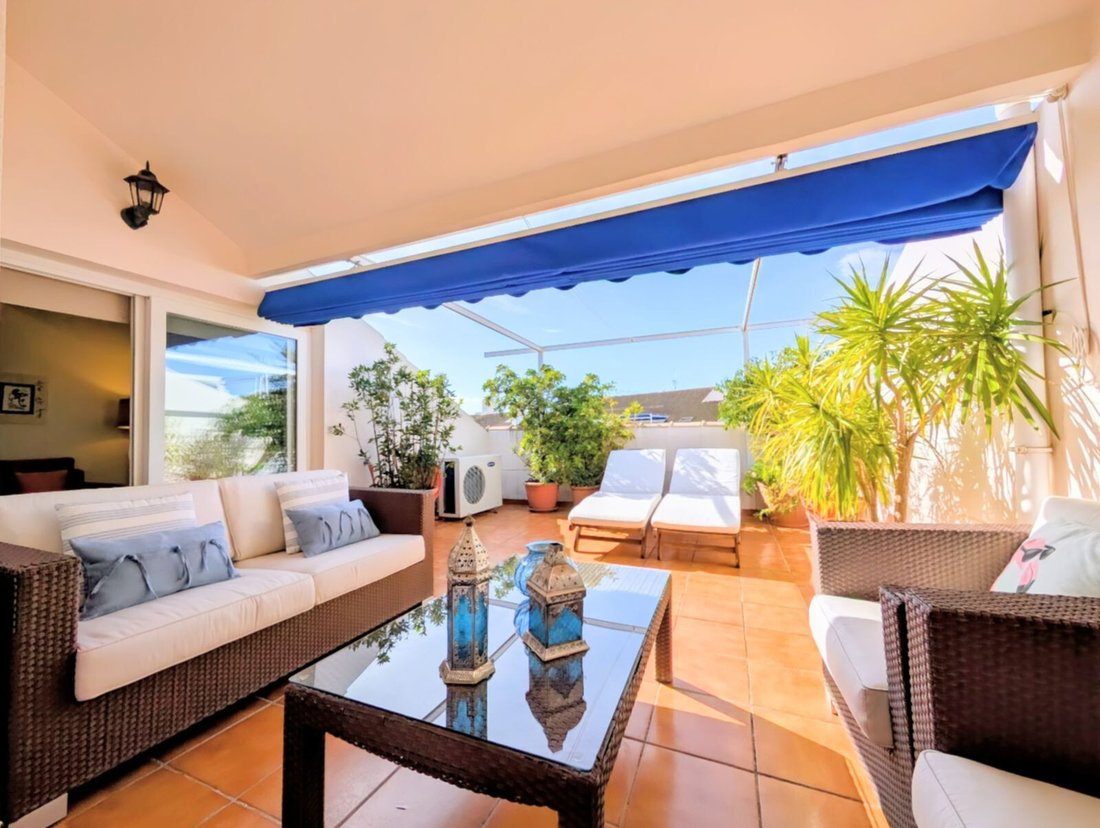 Penthouse in San Pedro de Alcantara, Andalusia, Spain 2 - 17137895