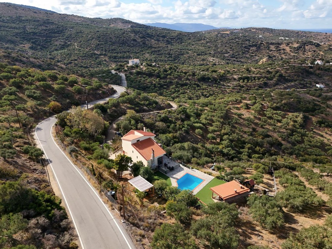 House in Community of Milatos, Neapoli Municipal Unit, Greece 3 - 16710415